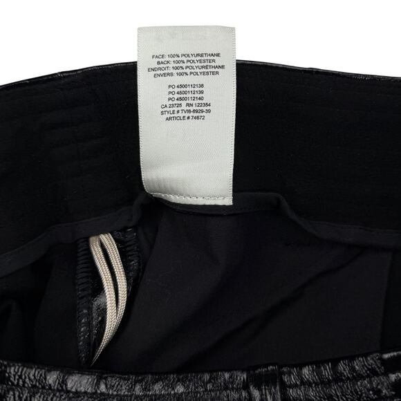 WILFRED Aritzia Funk Glossy Vinyl High Rise Slim Fit Pant Sz 2 Black - Picture 7 of 8